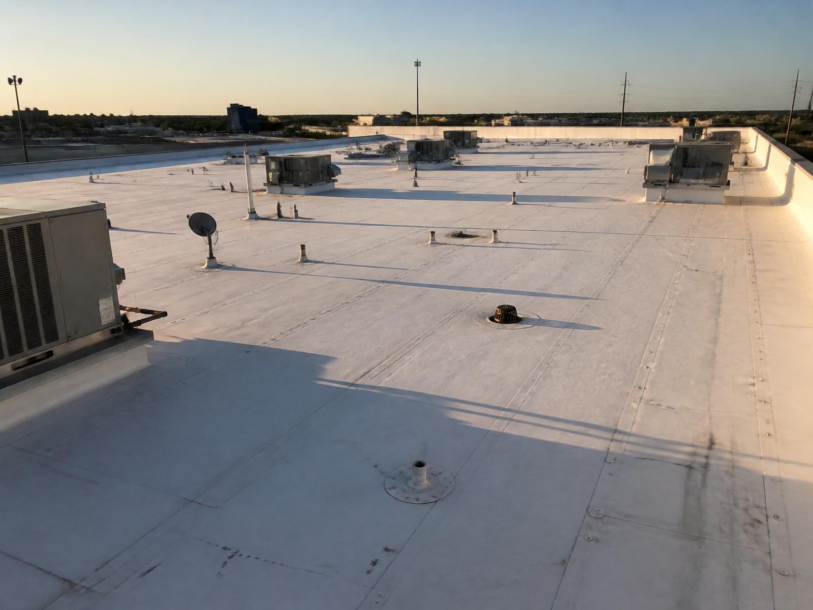 Commercial TPO Replacement for Dallas Industrial Property Owners: A Playbook