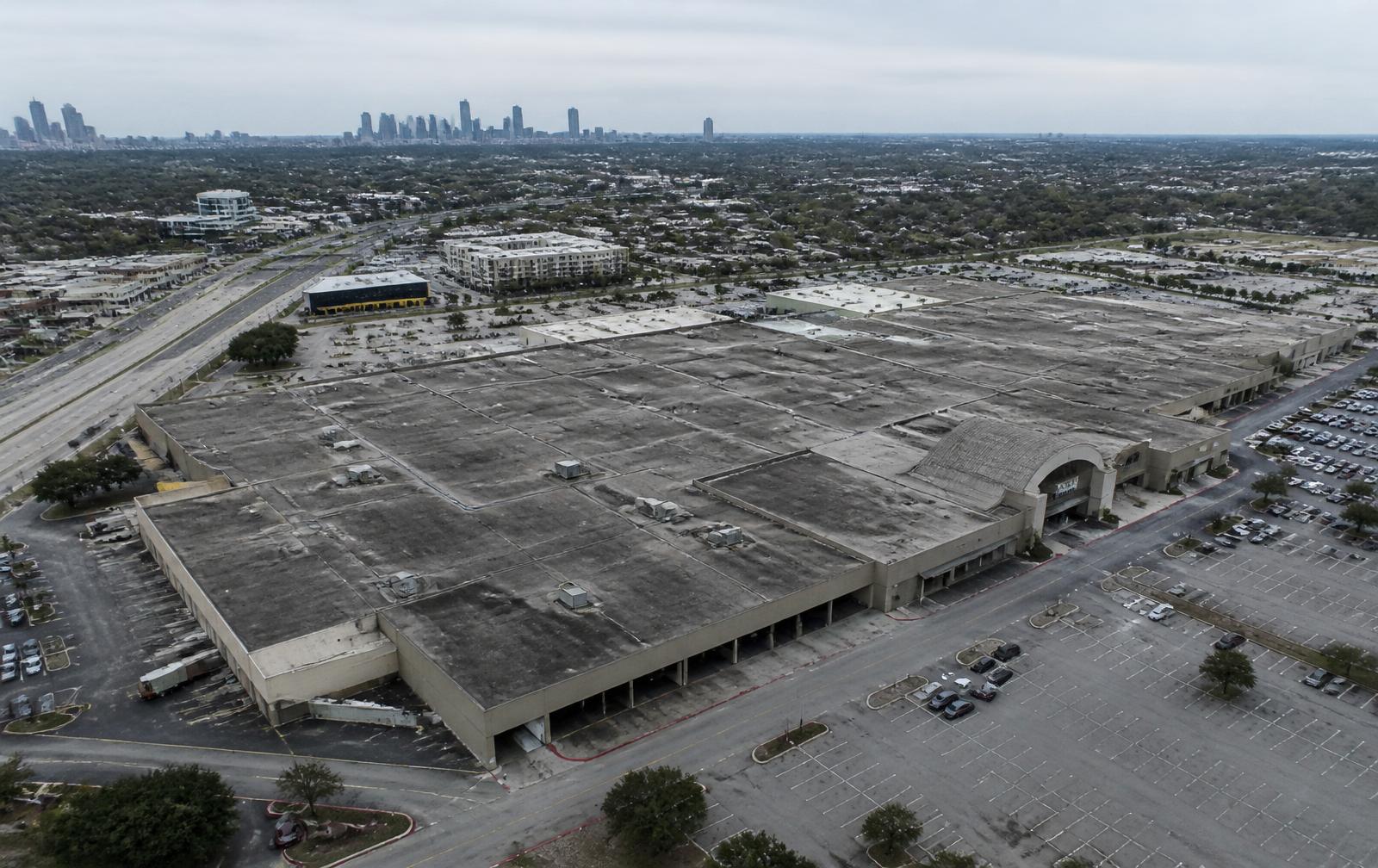 Mixed-Use Complex TPO Overhaul — before